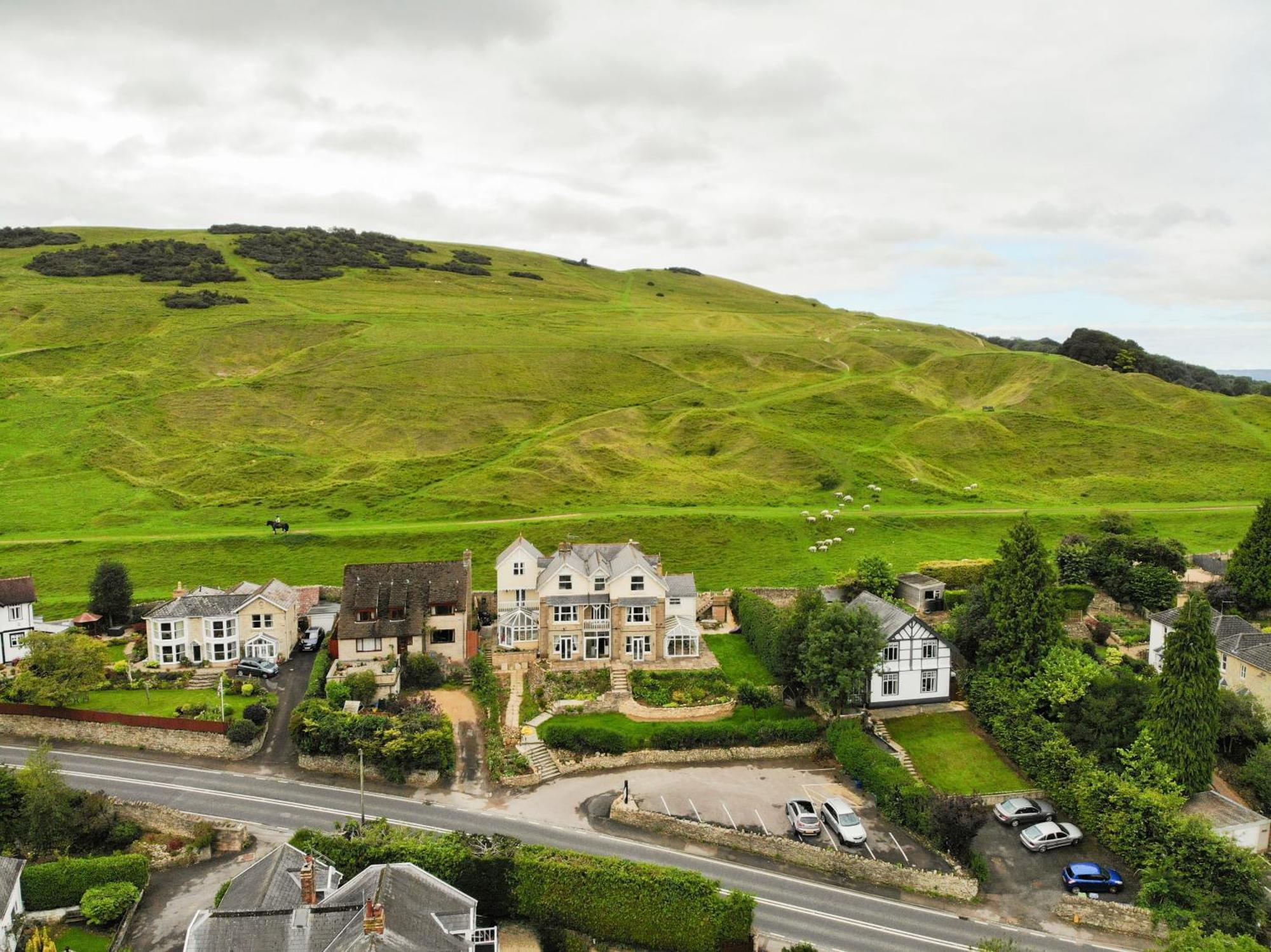 Cleeve Hill Hotel Bishop's Cleeve Exterior foto
